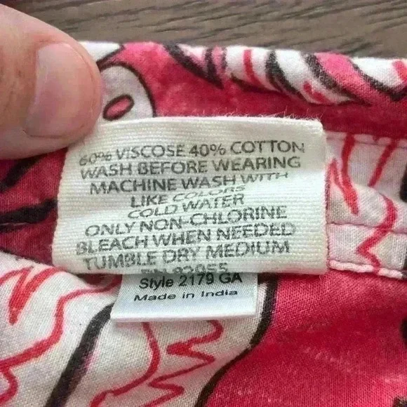 Wes and Will Red Georgia Bulldogs Vintage Floral Button Up Shirt Mens size XL - Picture 3 of 5